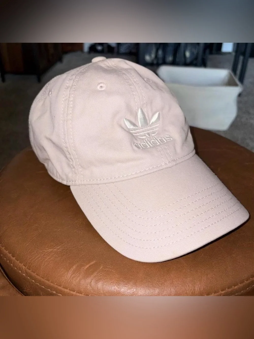 Unisex adidas Trefoil Baseball Cap in Light Pink